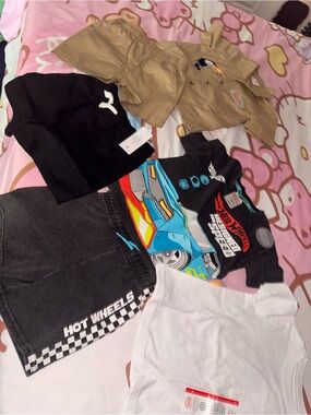 Hot Wheels Kids Outfit Set — Black, White, Tan